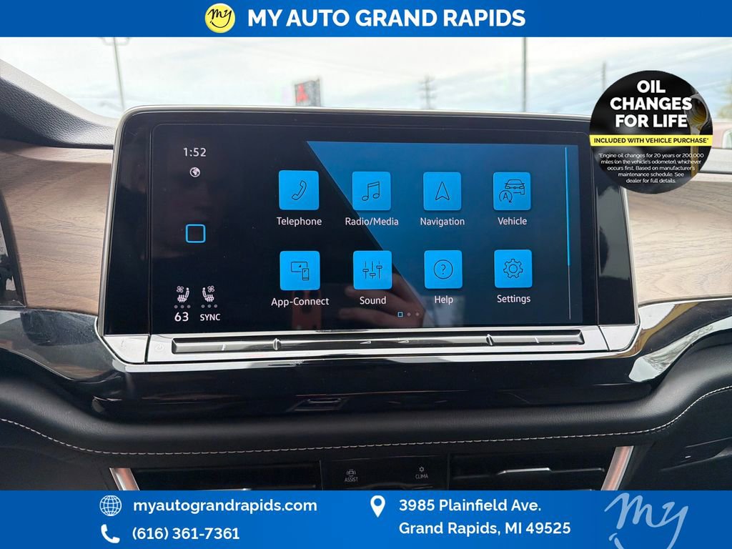 Used 2024 Volkswagen Atlas SE AWD/4WD image 22