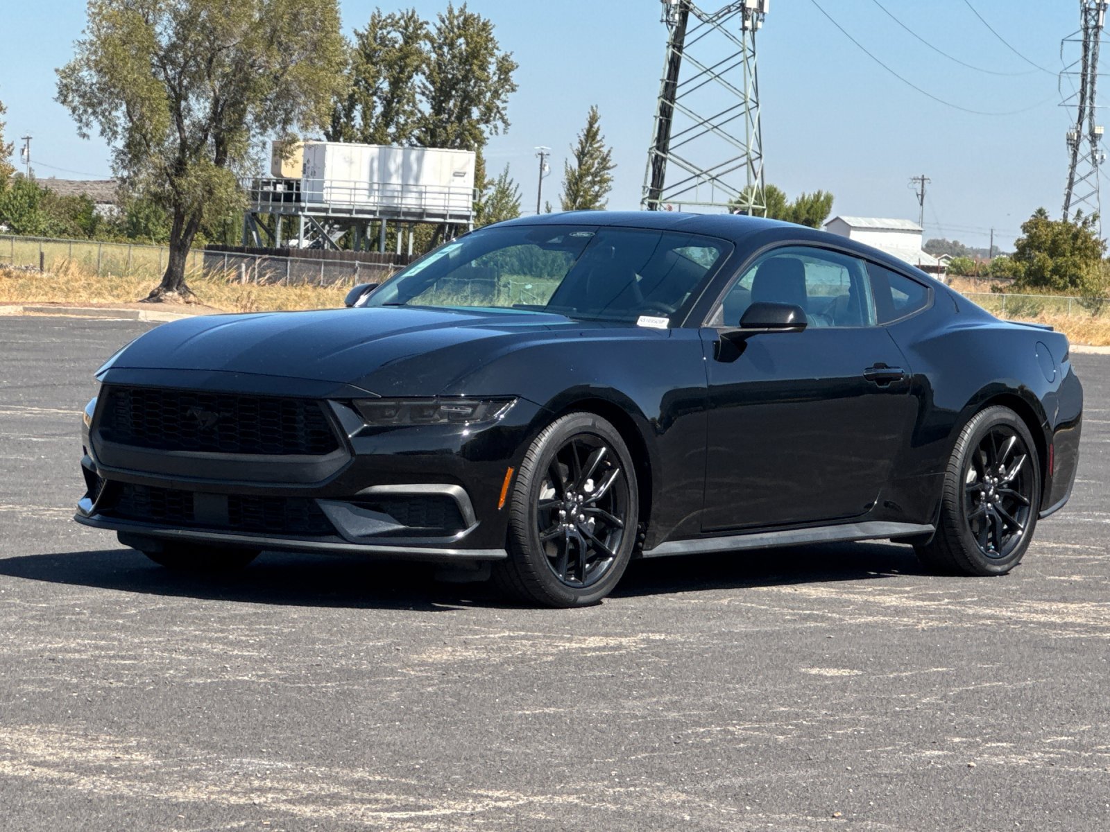 Used 2024 Ford Mustang Coupe RWD image 8