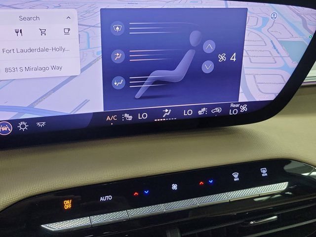 Used 2025 Buick Enclave Preferred FWD image 30