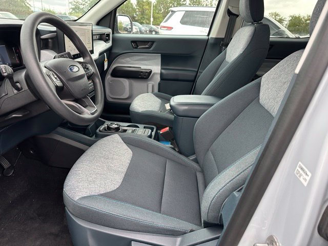 Used 2025 Ford Maverick XLT w/ Equipment Group 302A AWD/4WD image 13