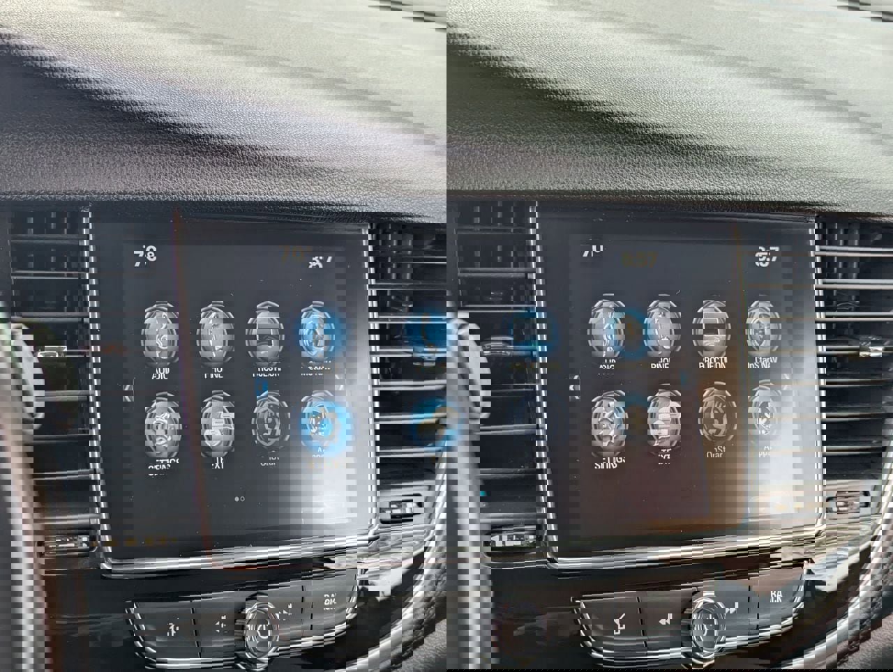 Used 2018 Buick Encore Preferred FWD image 23