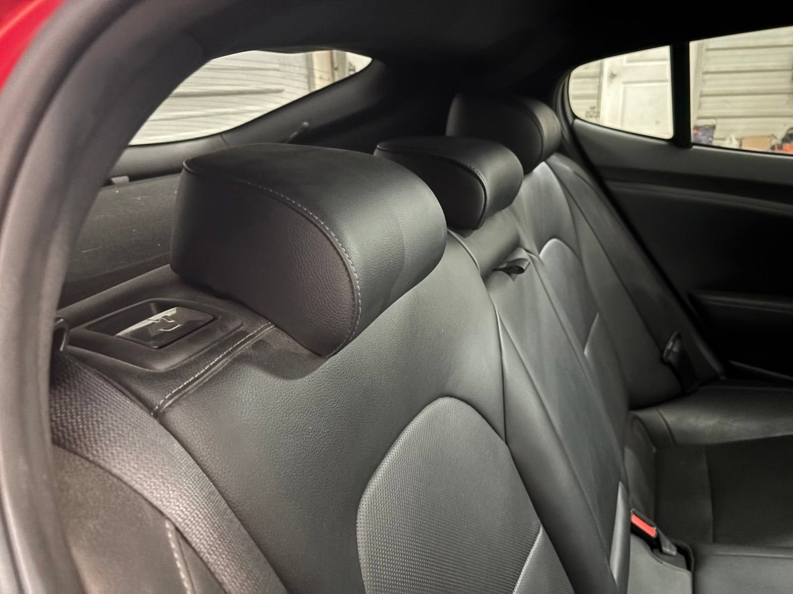 Used 2020 Kia Stinger GT-Line w/ Sun & Sound Package AWD/4WD image 33