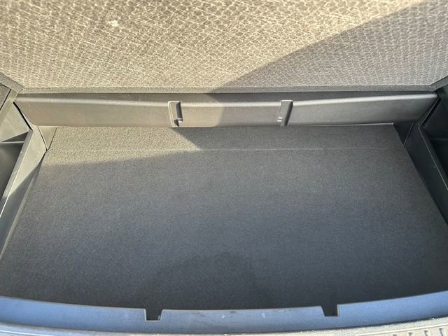 Used 2025 Ford Explorer ST-Line w/ ST-Line Street Pack image 25