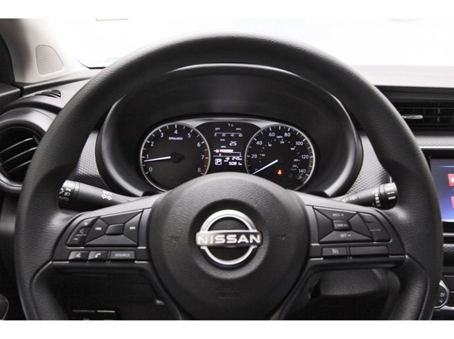 Used 2025 Nissan Kicks Play S FWD image 13
