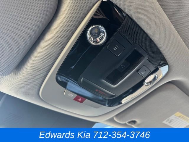 New 2025 Kia Sorento S w/ Panoramic Sunroof Package image 32