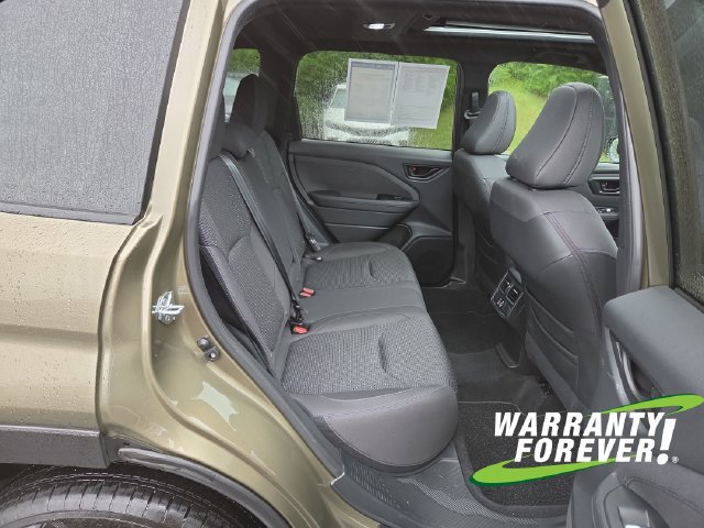 Used 2025 Subaru Forester Premium AWD/4WD image 17