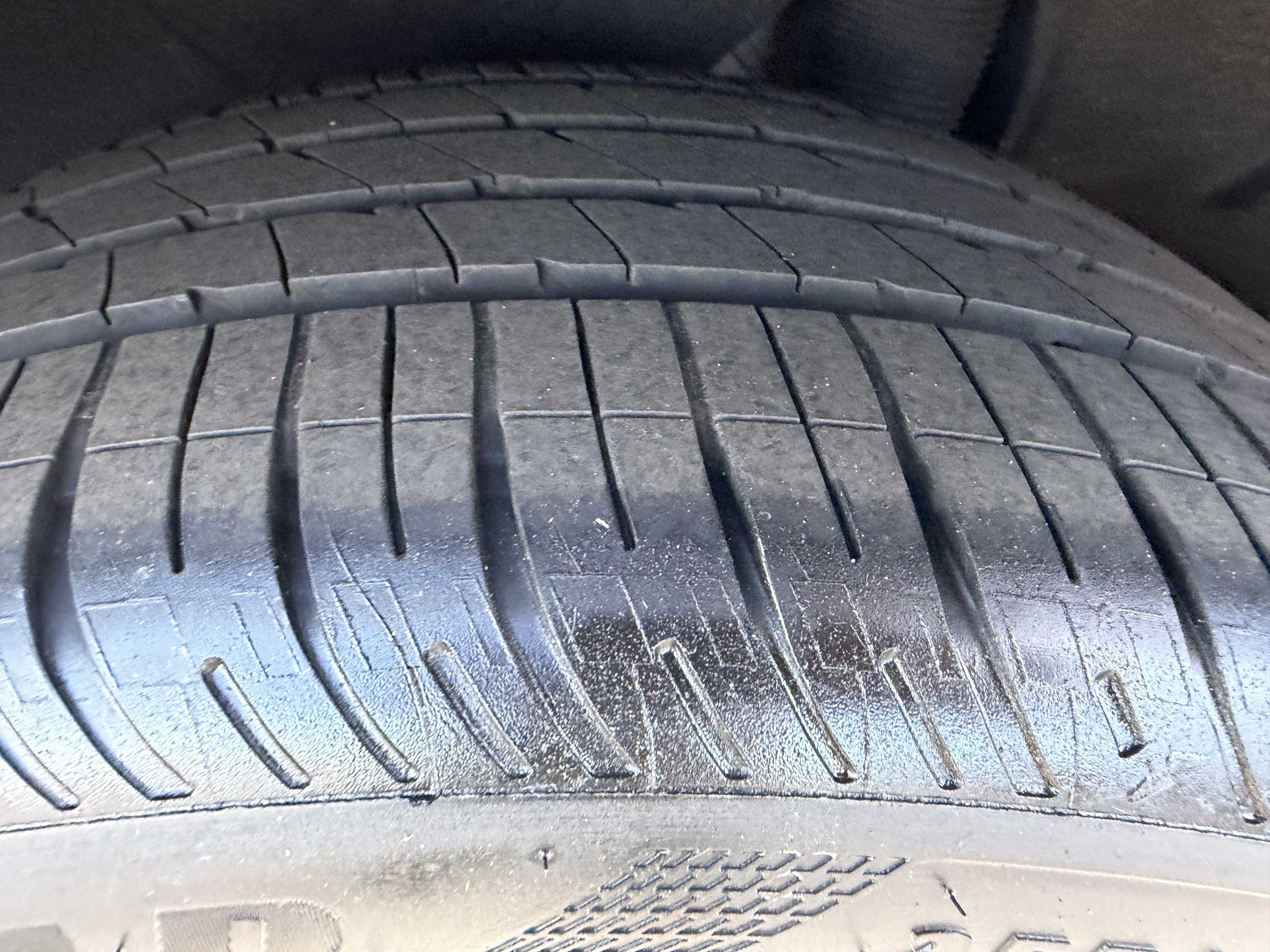 Used 2023 Tesla Model Y Long Range image 30