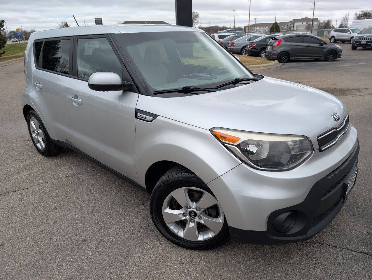 Used 2017 Kia Soul image 3