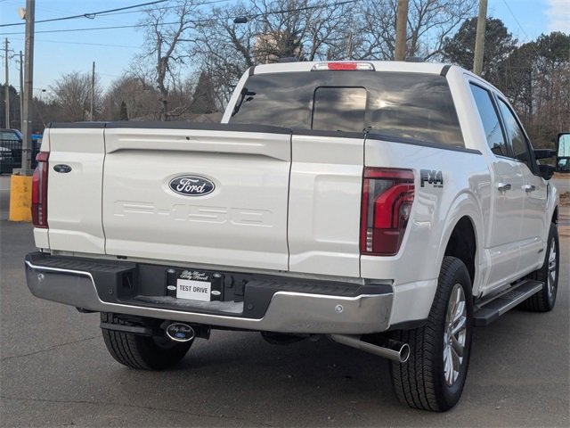 Used 2025 Ford F150 Lariat w/ Equipment Group 502A High image 3