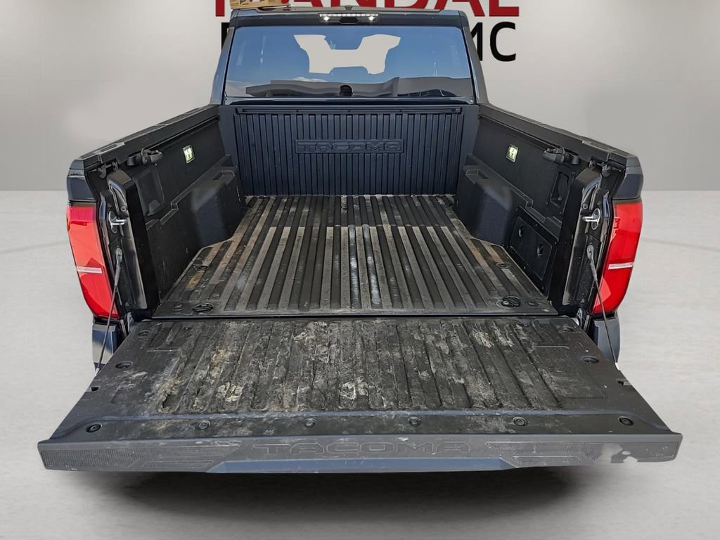 Used 2025 Toyota Tacoma TRD Sport image 22