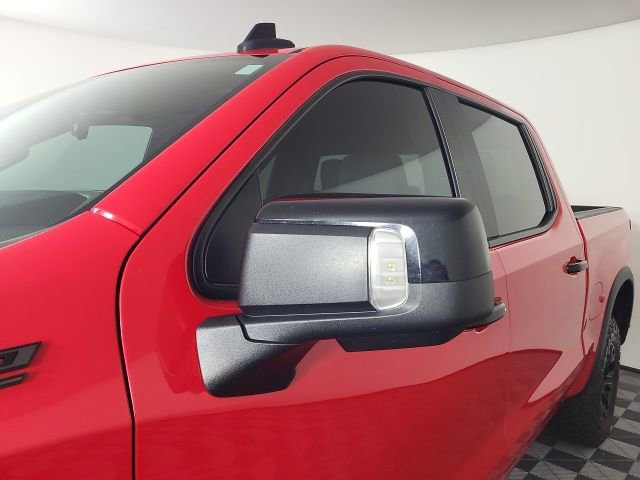 Used 2024 Chevrolet Silverado 1500 ZR2 w/ Technology Package image 4