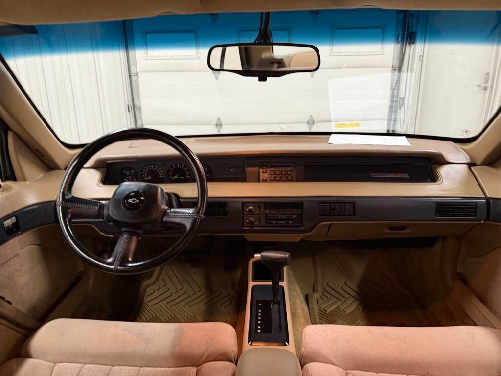 Used 1994 Chevrolet Lumina Euro FWD image 12