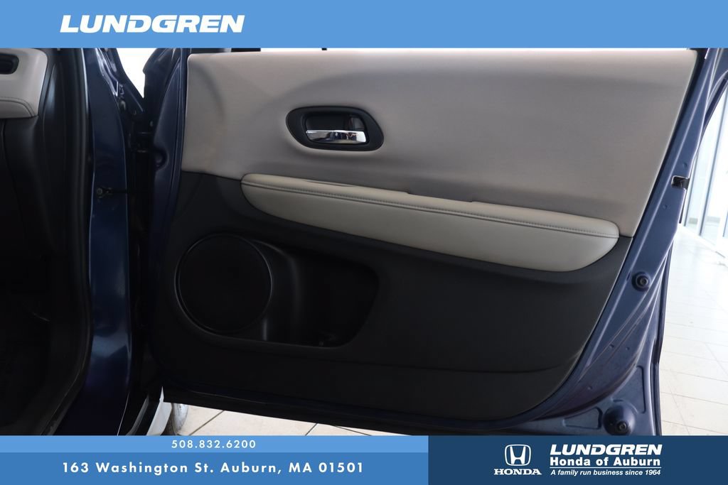 Used 2017 Honda HR-V LX image 14