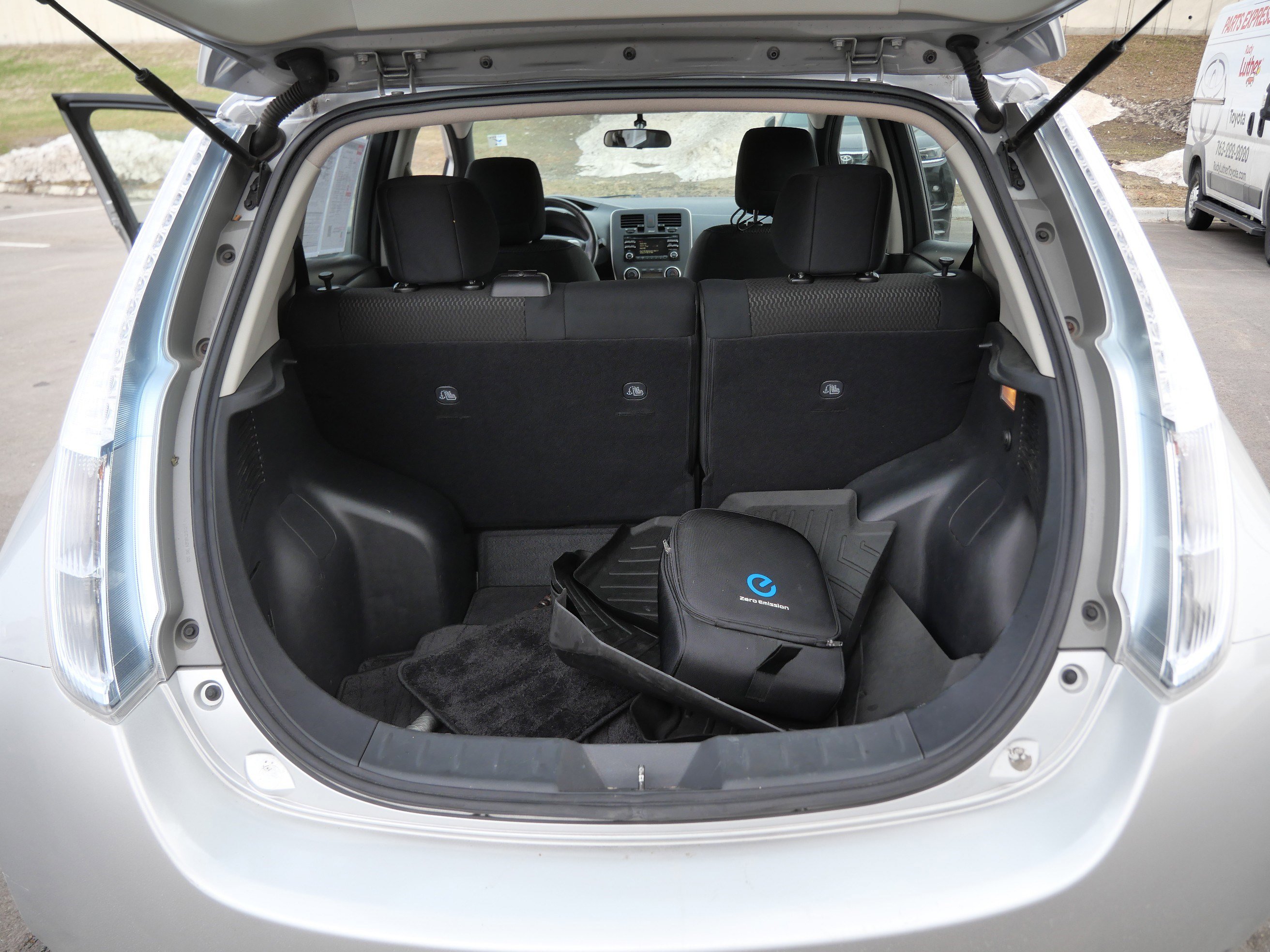 Used 2013 Nissan Leaf S image 18