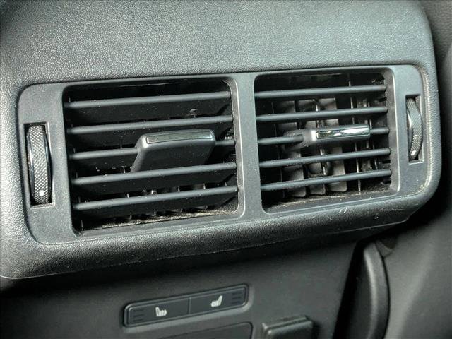 Used 2025 Land Rover Range Rover Velar Dynamic SE image 18