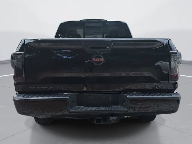 Used 2021 Nissan Titan SV RWD image 5