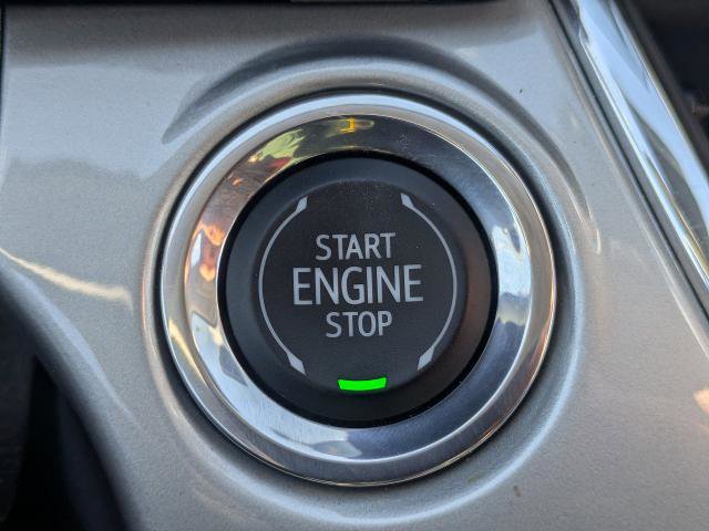 Certified 2025 Chevrolet Trax LT w/ LT Convenience Package image 31