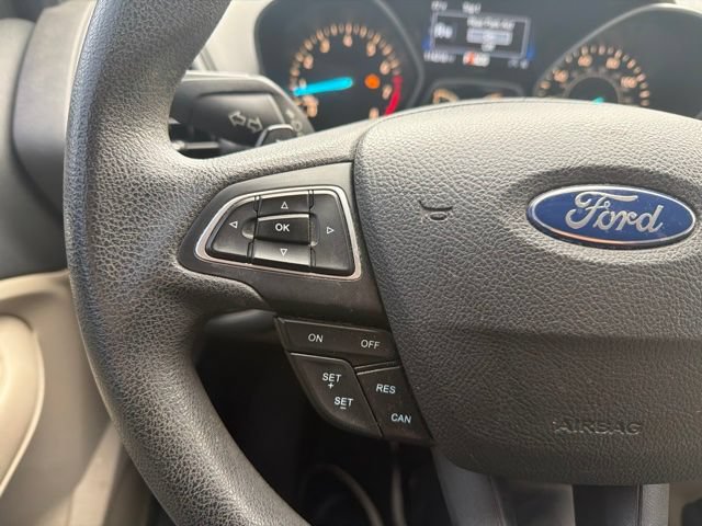 Used 2017 Ford Escape SE w/ Equipment Group 201A FWD image 15