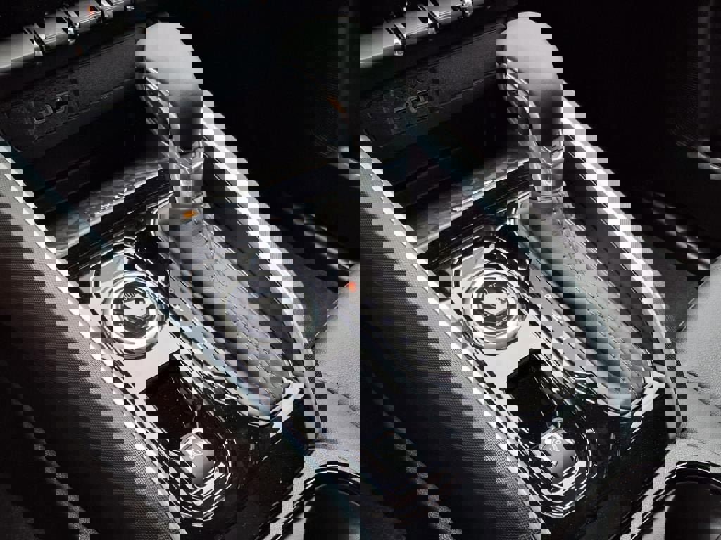 New 2025 Chevrolet Colorado LT w/ LT Convenience Package image 16