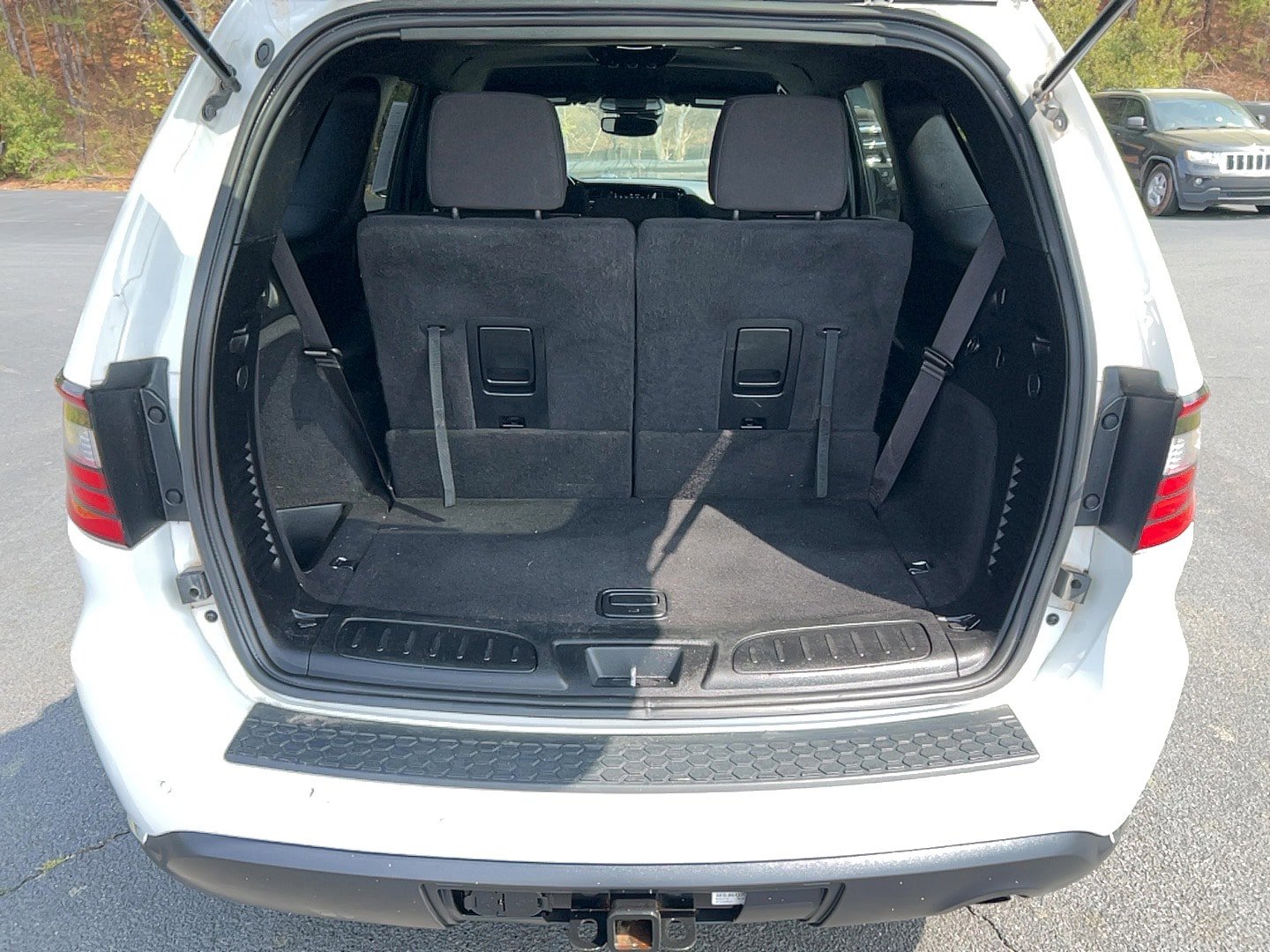 Used 2023 Dodge Durango SXT Launch Edition RWD image 29