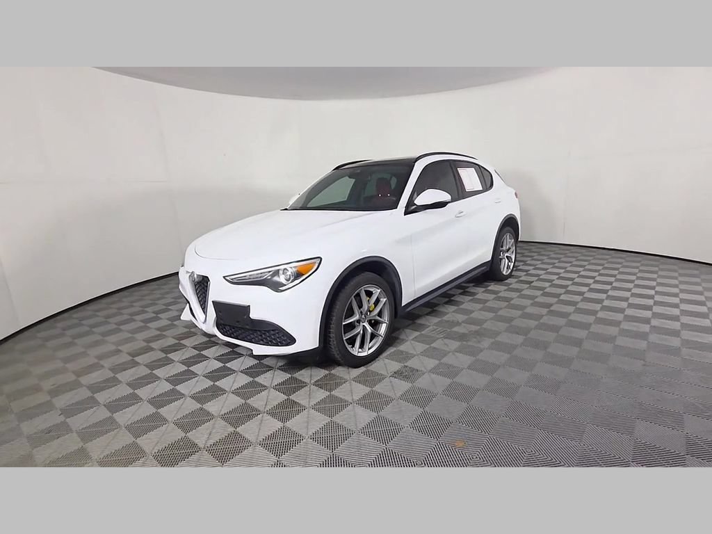 Used 2018 Alfa Romeo Stelvio Ti Sport AWD/4WD image 49