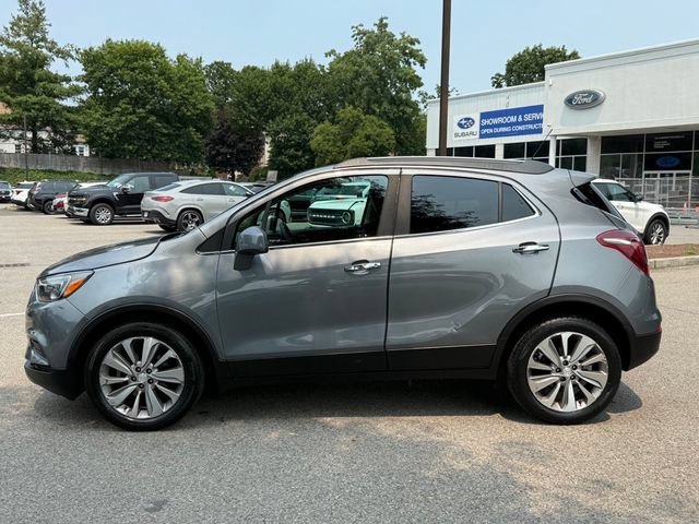 Used 2020 Buick Encore Preferred FWD image 5