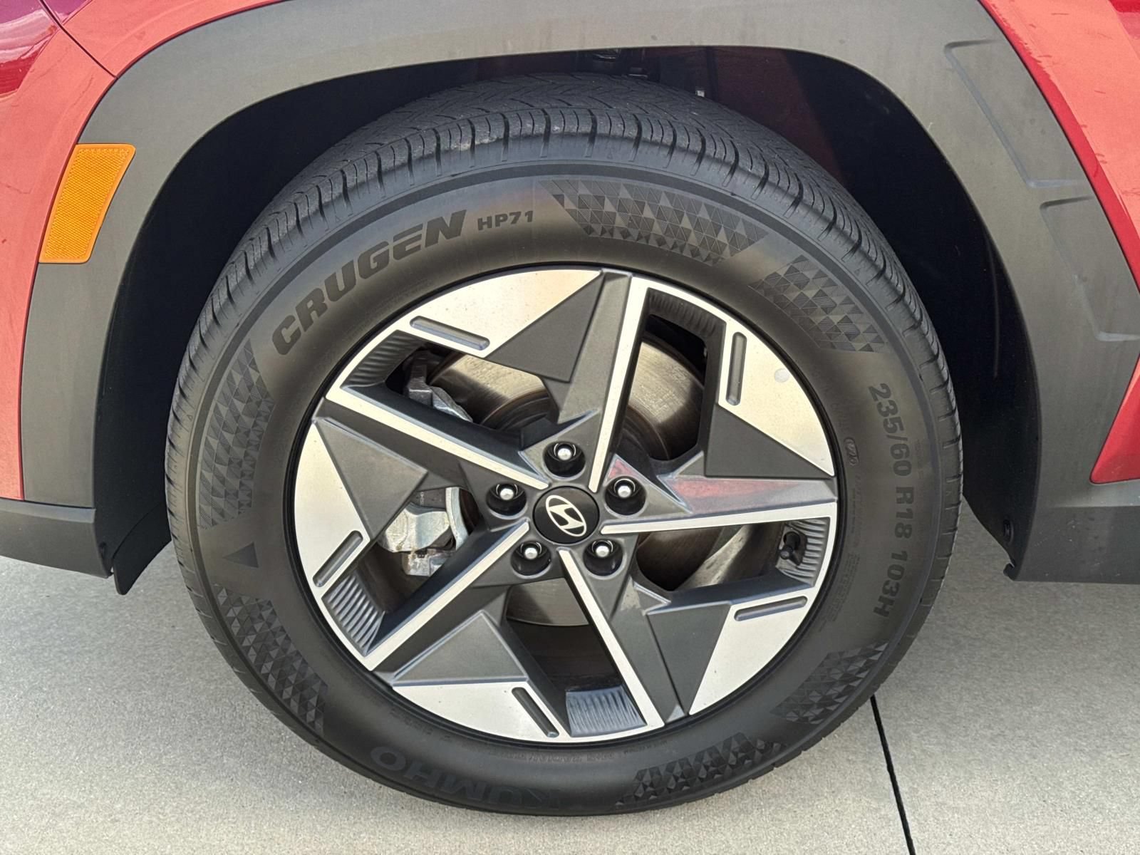 Used 2025 Hyundai Tucson SEL FWD image 4