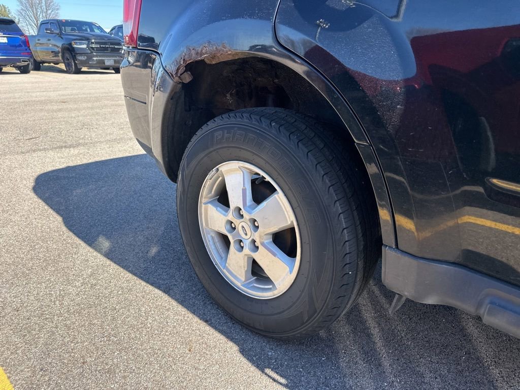 Used 2012 Ford Escape XLT image 9