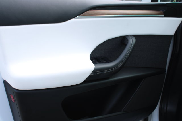 Used 2024 Tesla Model X AWD/4WD image 9