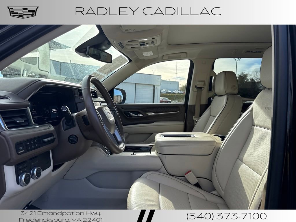 Used 2023 GMC Yukon Denali image 3