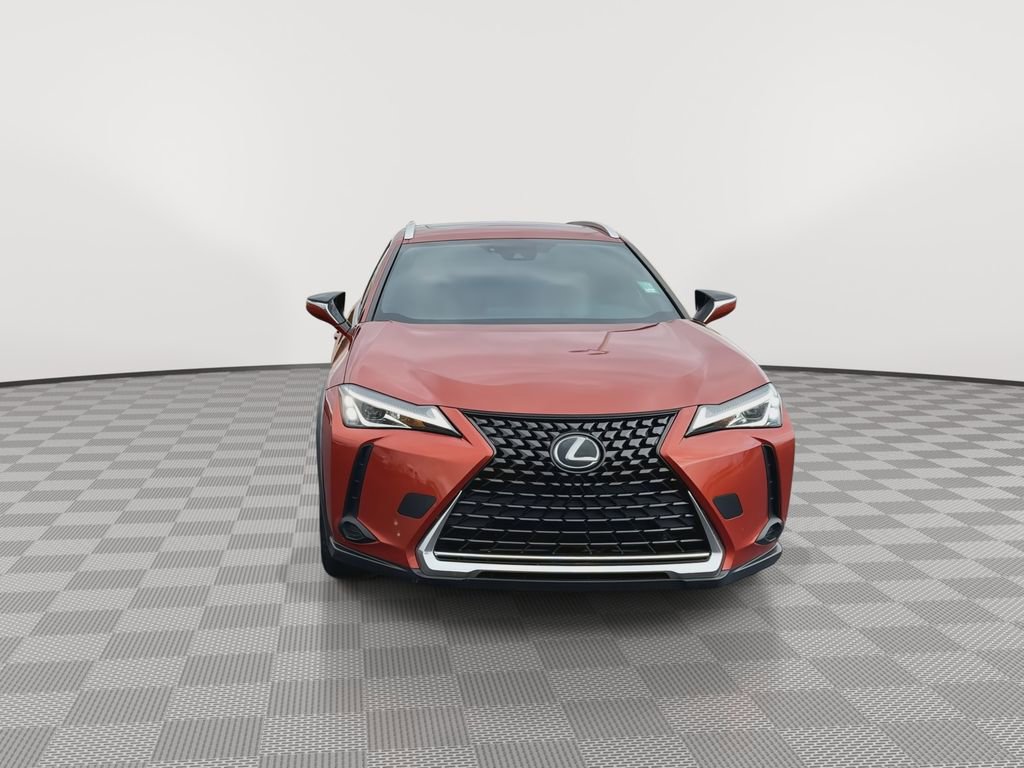 Used 2019 Lexus UX 200 w/ Accessory Package 2 image 3