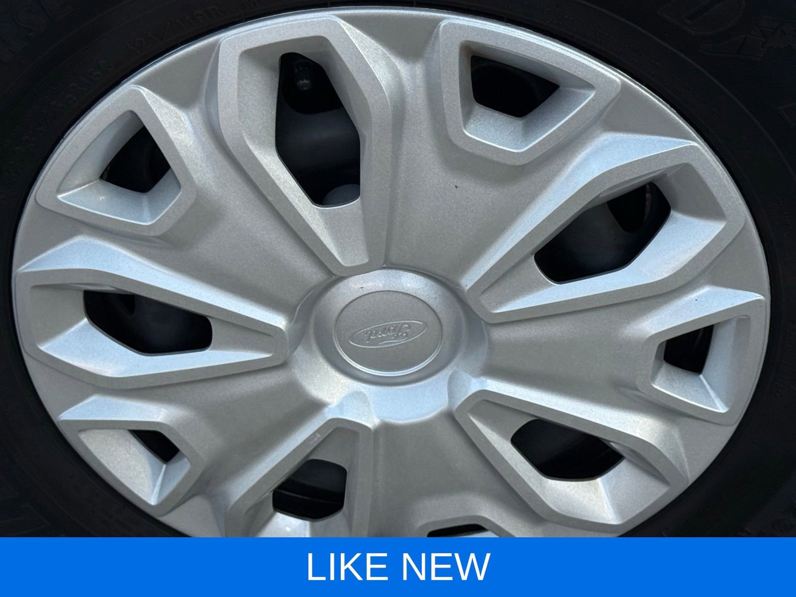 Used 2024 Ford Transit 350 XLT RWD image 11