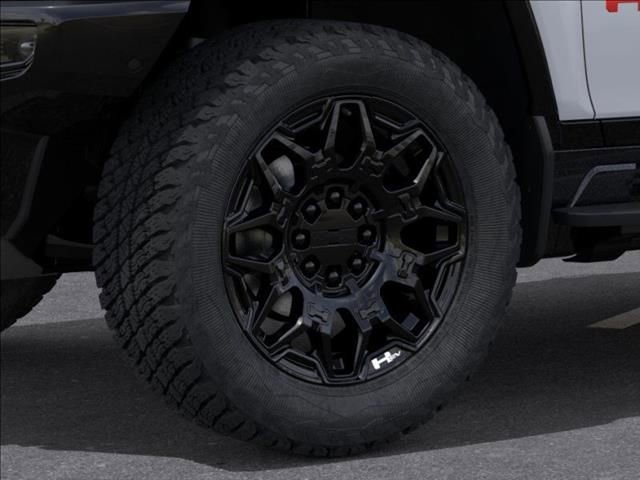 New 2026 GMC Hummer EV 4x4 Crew Cab w/ LPO, Sport Package image 9