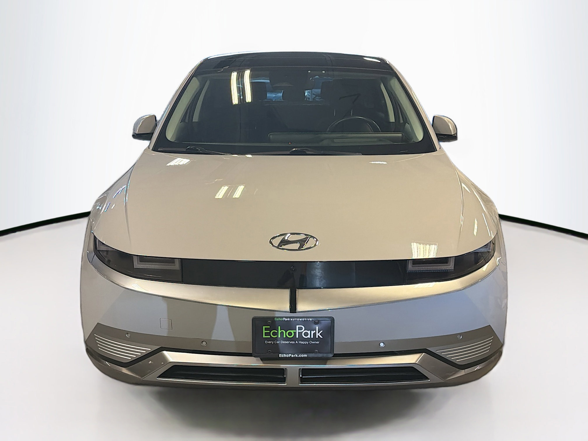 Used 2023 Hyundai Ioniq 5 Limited image 2