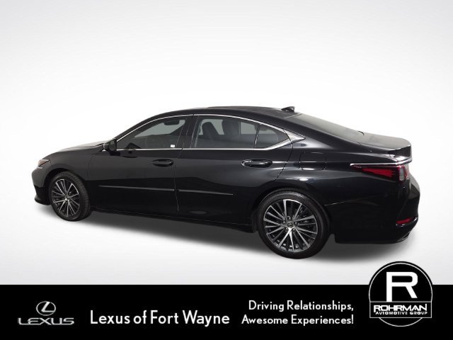 Used 2023 Lexus ES 350 w/ Premium Package FWD image 12