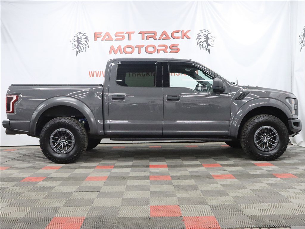 Used 2018 Ford F150 Raptor w/ Equipment Group 801A Mid AWD/4WD image 5