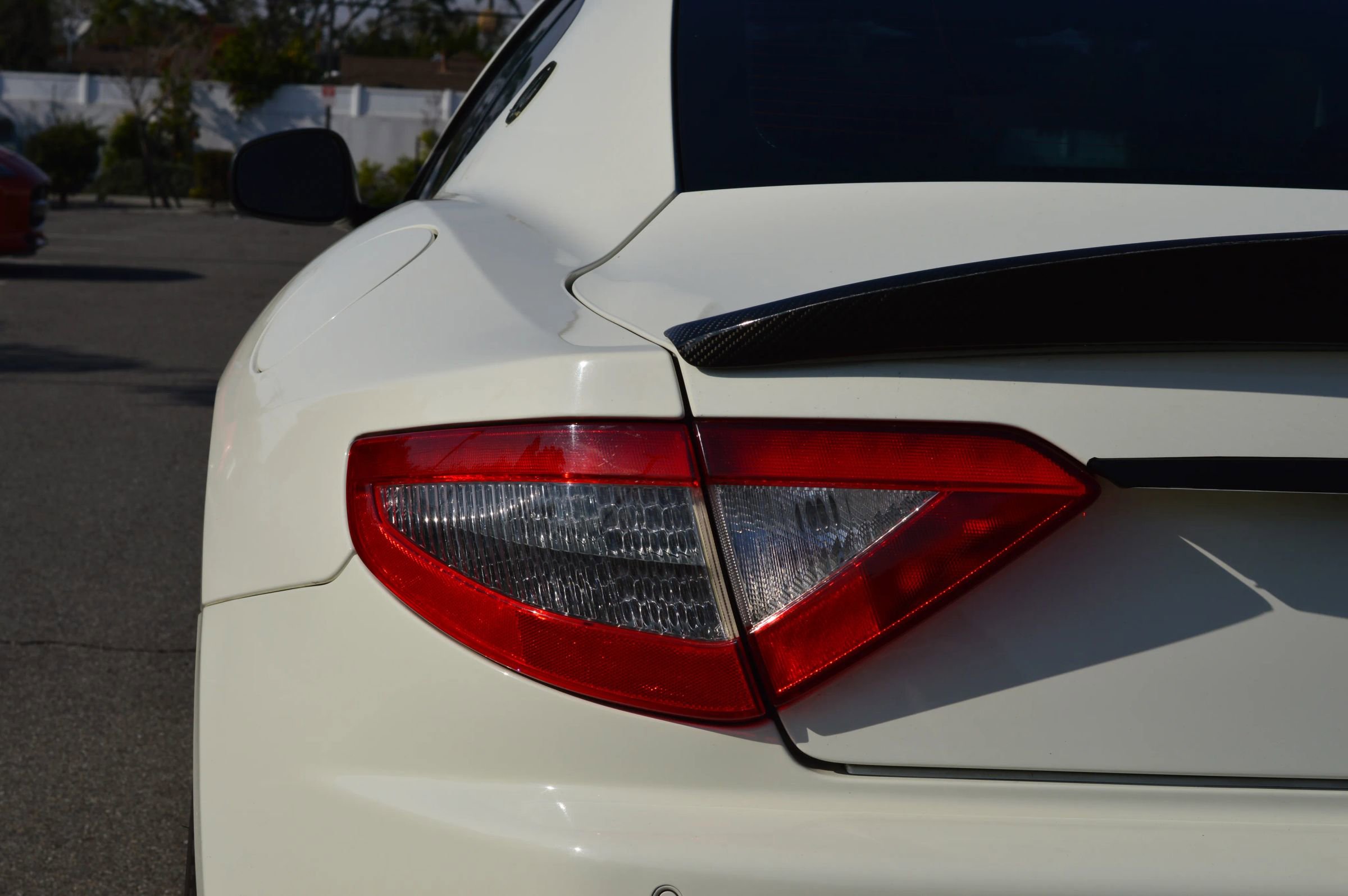 Used 2011 Maserati GranTurismo S image 41