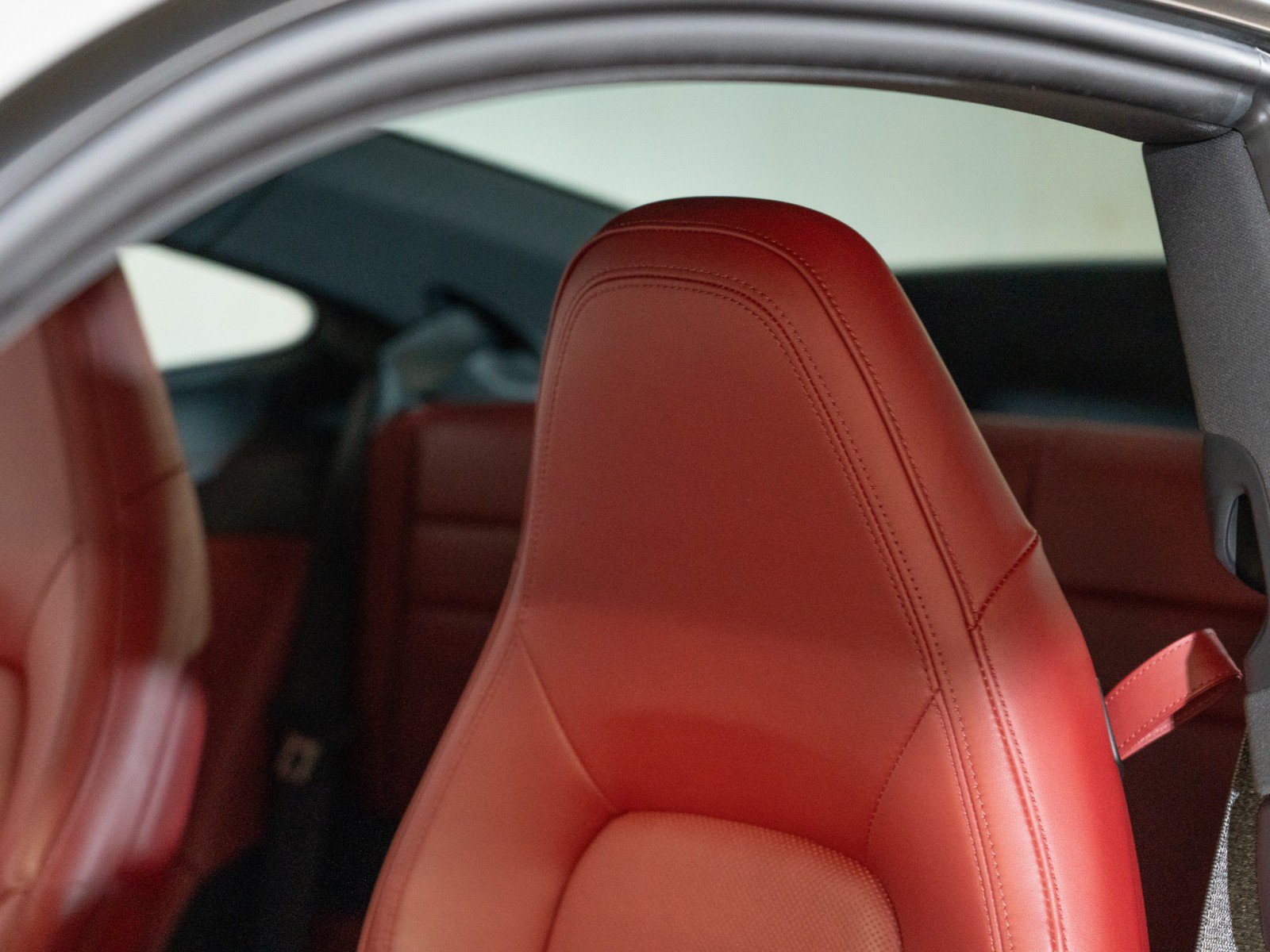 Certified 2024 Porsche 911 Carrera S RWD image 14