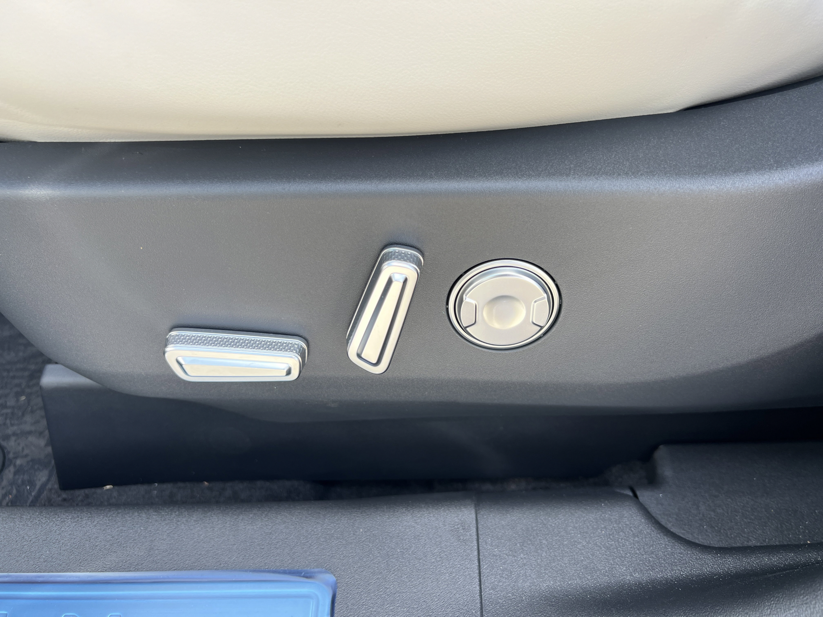 New 2026 Lincoln Nautilus Reserve AWD/4WD image 26