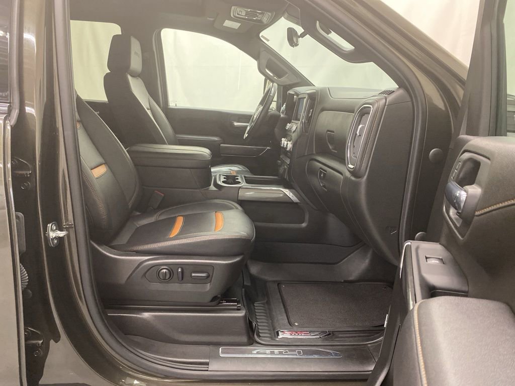 Used 2023 GMC Sierra 2500 AT4 w/ AT4 Premium Plus Package image 15