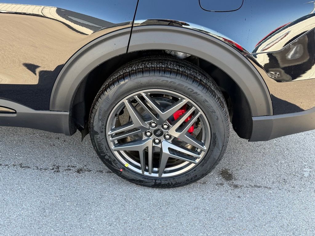 New 2026 Ford Explorer ST-Line w/ ST-Line Street Pack image 41