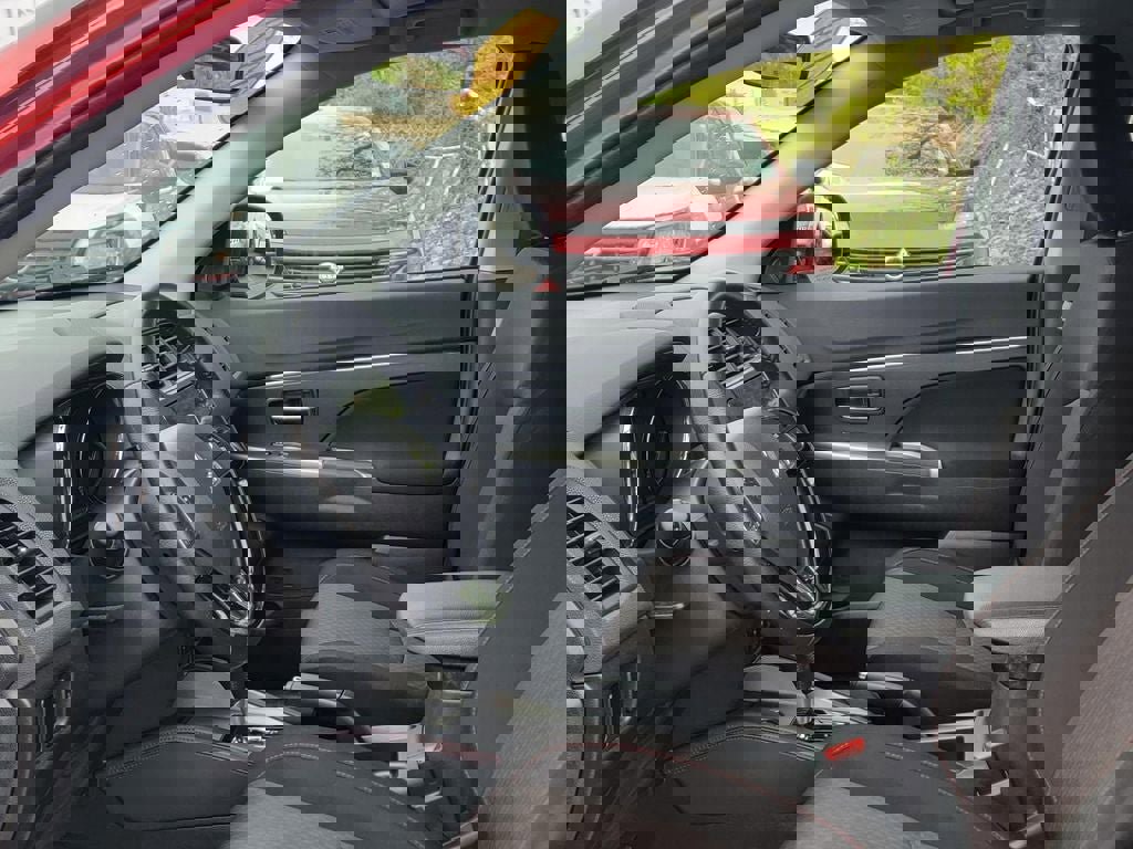 Used 2019 Mitsubishi Outlander Sport ES AWD/4WD image 13