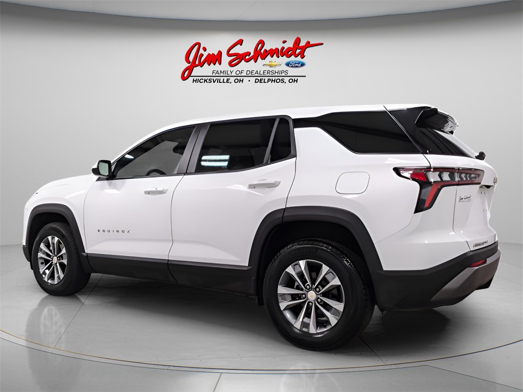 Used 2025 Chevrolet Equinox LT image 4