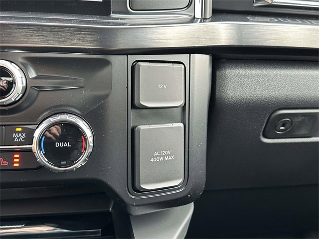 New 2026 Ford F350 Lariat w/ FX4 Off-Road Package image 32