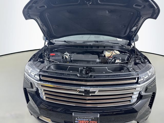 Used 2024 Chevrolet Tahoe High Country w/ Premium Package AWD/4WD image 35