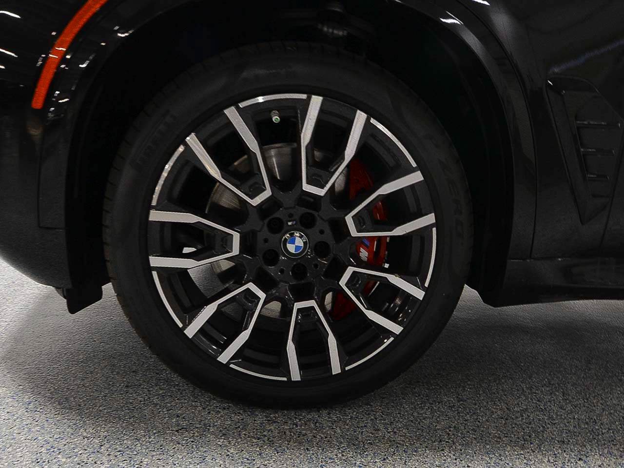 Used 2026 BMW X5 xDrive40i w/ M Sport Package AWD/4WD image 5