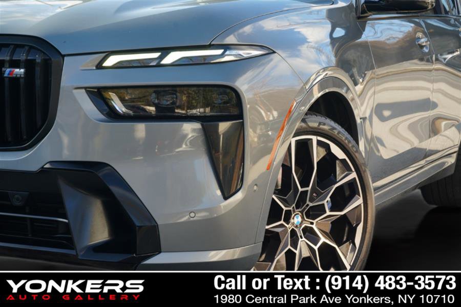 Used 2024 BMW X7 M60i w/ Executive Package image 55