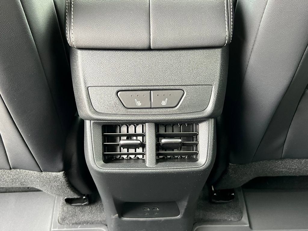 New 2026 GMC Terrain Denali w/ LPO, Floor Liner Package image 35