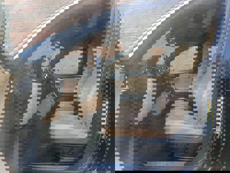 Used 2016 Tesla Model S 70D image 28