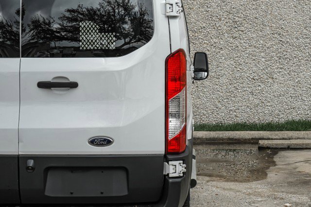 Used 2017 Ford Transit 250 130 Low Roof w/ Exterior Upgrade Package image 39